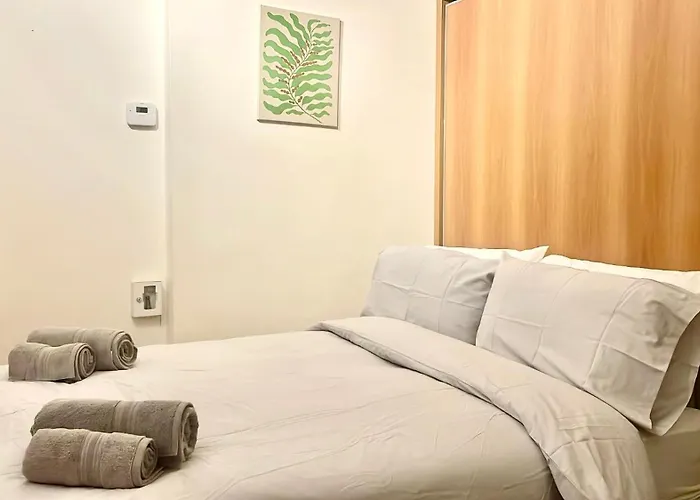 Lovely Studio, 5 Mins To Big Ben, Central London