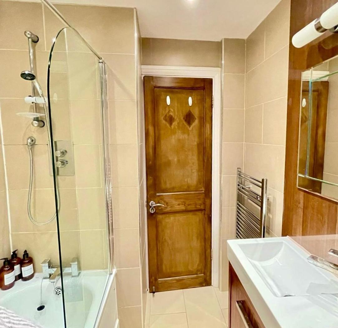 Lovely Studio, 5 Mins To Big Ben, Appartement *